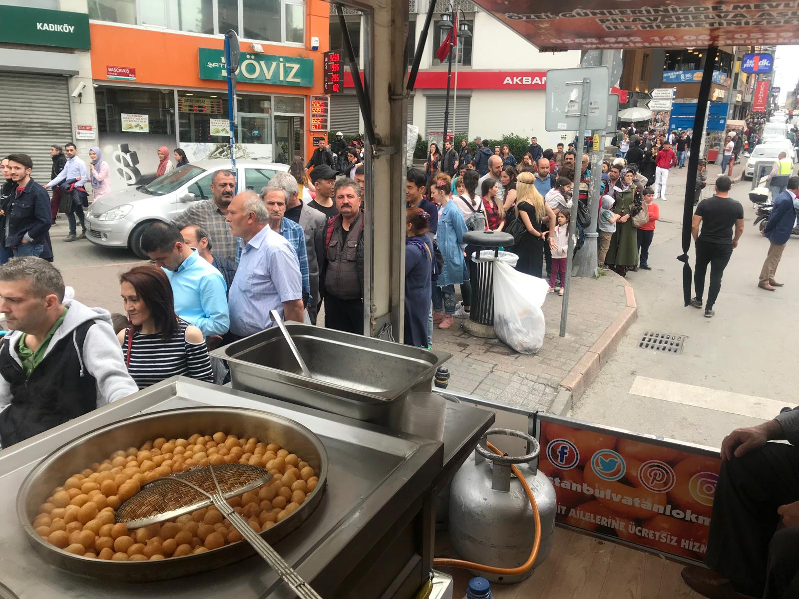 Üsküdar Hayır Lokması - sahadan kare 6